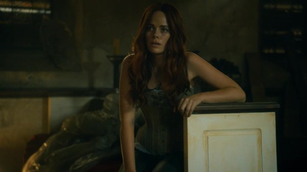 SleepyHollow_2AWL07b_2500_1280x720_352253507825